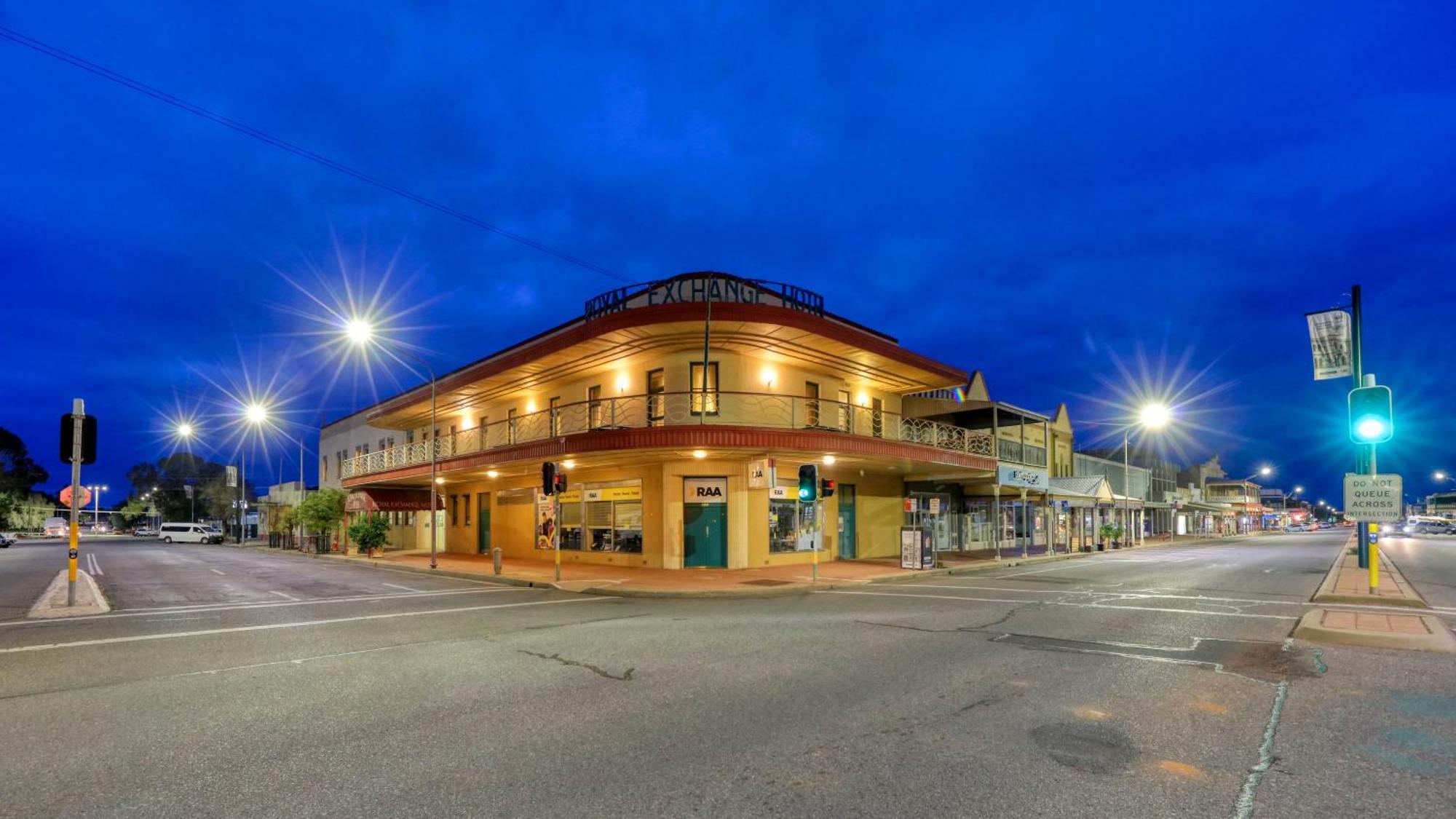 Royal Exchange Hotel Broken Hill Esterno foto